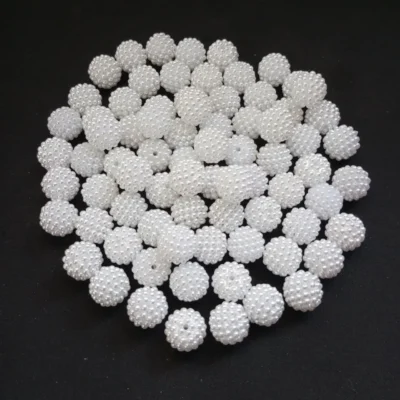 White Strawberry Beads 12mm Pack
