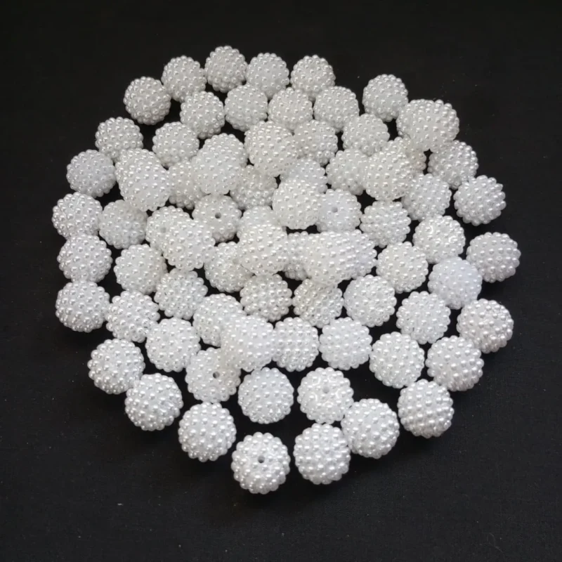 White Strawberry Beads 12mm Pack